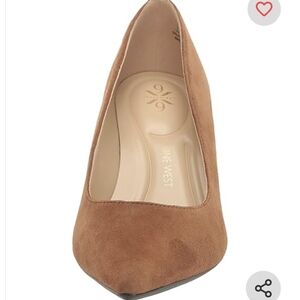Nine West Women's Tan Suede Pumps